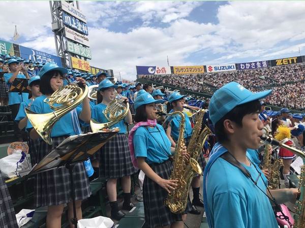 徐靖 沙青青︱百年甲子园:青春、热血和乡愁